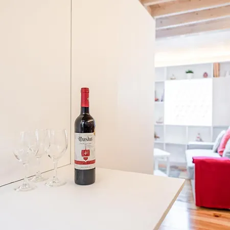 Guestready - A Charming Wooden Retreat *