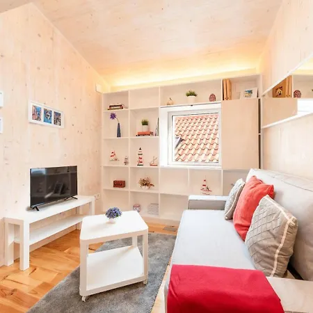 Guestready - A Charming Wooden Retreat Appartamento
